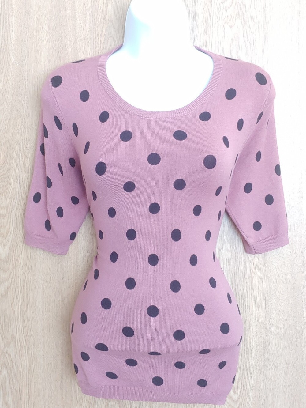 🩷NWT CARMEN Mauve Pink Knit Polka Dot Top